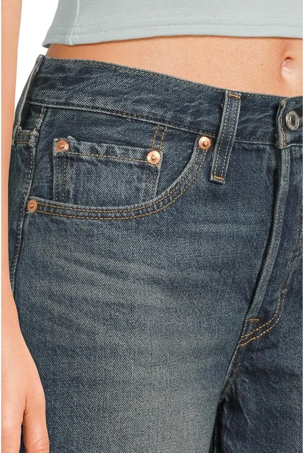 Levi's Women's 501 Mid Thigh Shorts Lighteight