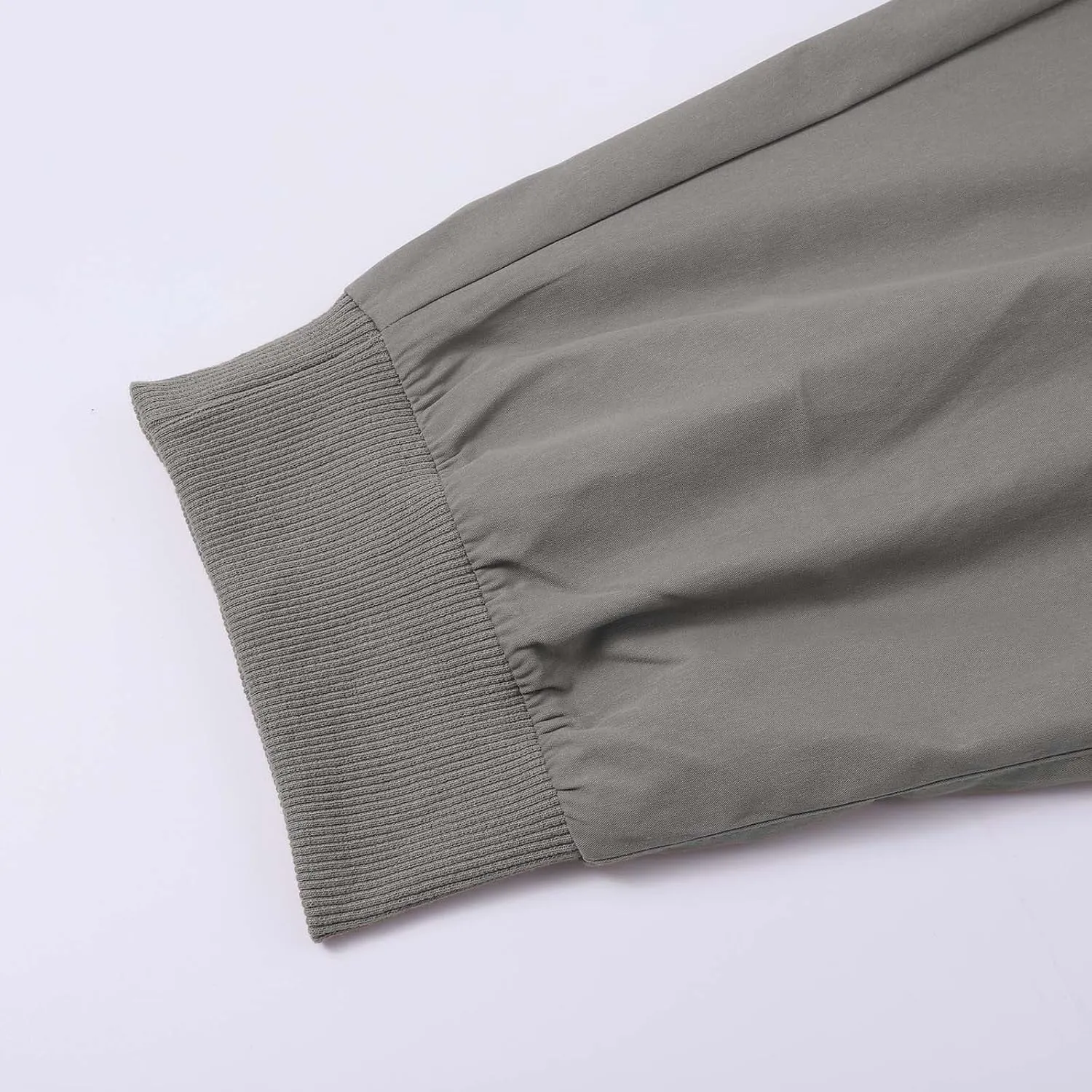 Mens Summer Yoga Pants Elastic Waist Ankle Length Cargo Pants with Multi Pockets Loose Fit Casual Cinch Bottom Trousers