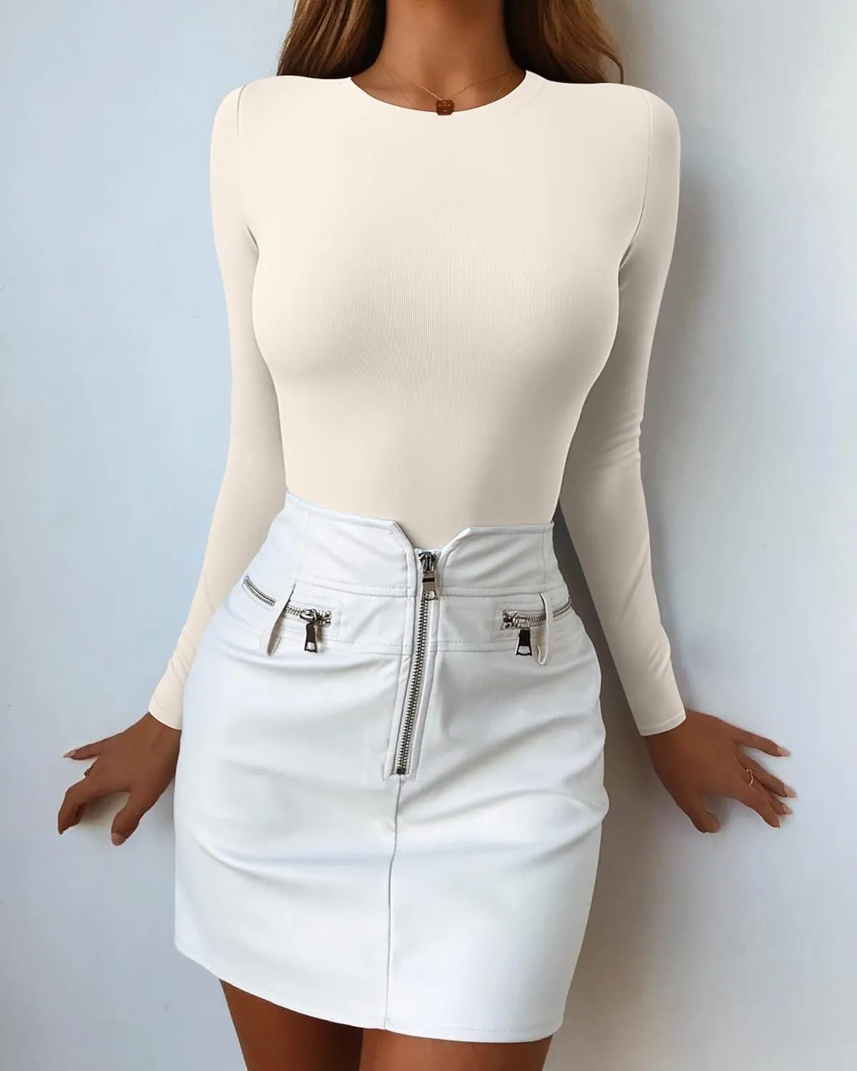 OQQ Womens 3 Piece Long Sleeve Tops Crew Neck Stretch Fitted Underscrubs Layer Tee Shirts 2025 Casual Outfits