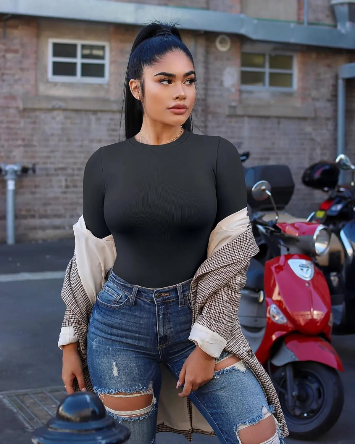 OQQ Womens 3 Piece Long Sleeve Tops Crew Neck Stretch Fitted Underscrubs Layer Tee Shirts 2025 Casual Outfits