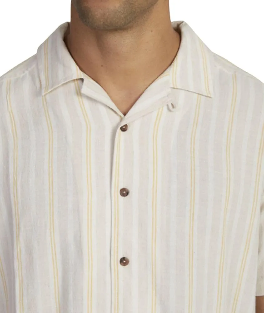 RVCA Men's Casual Button Down Short Sleeve Shirt