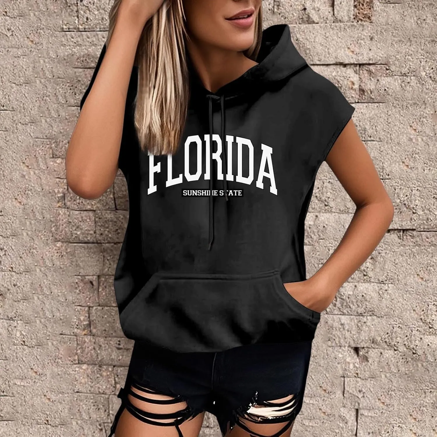 Sleeveless Hoodies for Women Plus Size Heart Print Hooded Sweatshirt Vest Loose Fit Summer Workout Athletic Tank Tops