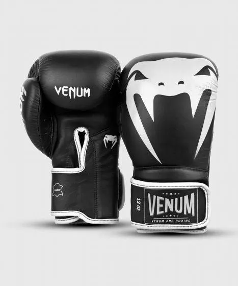 VENUM CUSTOM Giant 2.0 Pro Boxing with Velcro