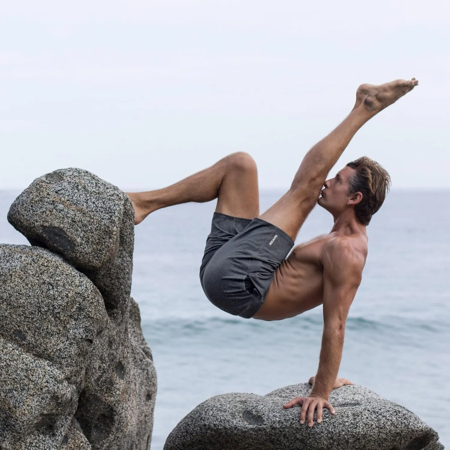 YOGA CROW Men's Swerve Yoga Training Shorts w/Non-Restrictive Inner Liner - 7" Inseam - Workout, Gym, Running, Training